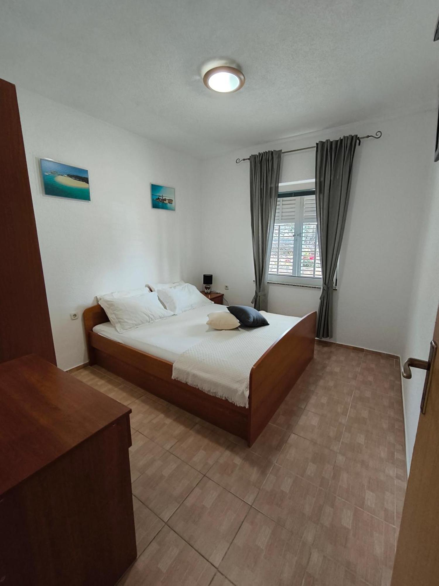 Apartmani Baresic بودغورا المظهر الخارجي الصورة